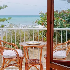 https://casa-panarea-villetta-indipendente-sul-mare.sicilyhotelsitaly.net